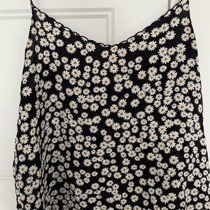 Sezane Black and White Floral Daisy Print Camisole